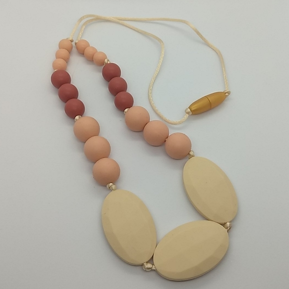 Chic Momma (Longline Neutral) Teething Necklace